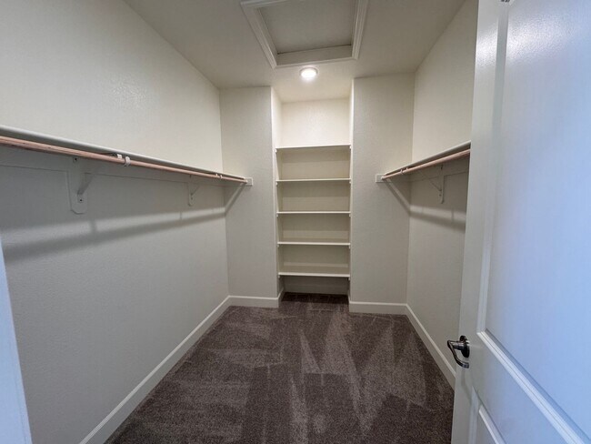 Building Photo - Brand-New 2026 Construction | 3-Bedroom | 2.5-Bath | 3-Car Tandem Garage-Lesley Reilly Property