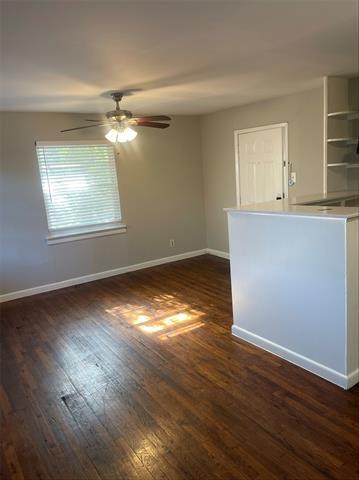 Building Photo - 4815 Live Oak St