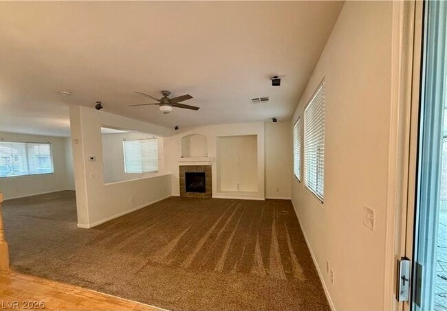 Building Photo - 4032 N Wild Magic St