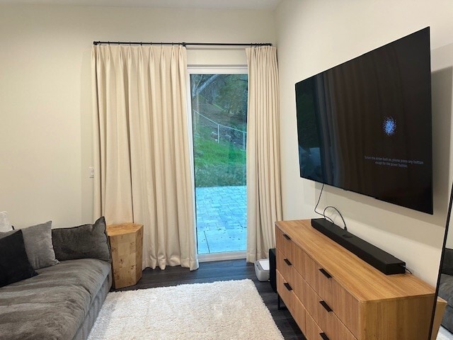 Building Photo - 15752 Royal Ridge Rd