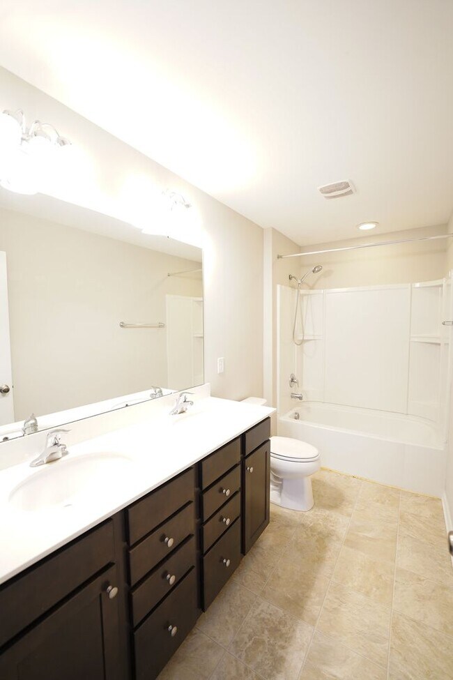 Building Photo - Coming Available!