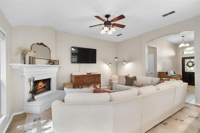 Building Photo - 2533 Forestwood Dr