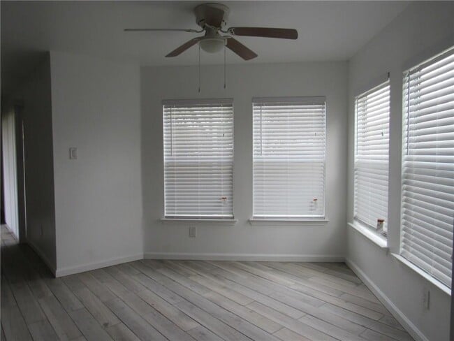 Building Photo - 2107 Deer Creek Trail