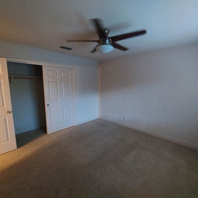 Building Photo - 2604 Javan Ln