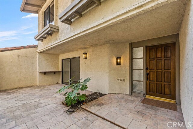 Building Photo - 25572 Spinnaker Dr