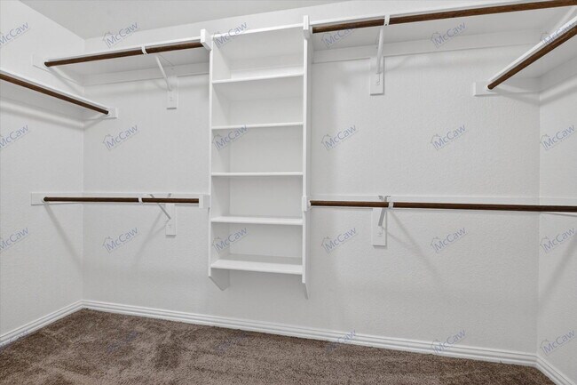 Building Photo - 6128 Fall Creek Ln