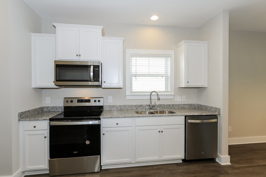 Building Photo - 1433 Feldspar Ct