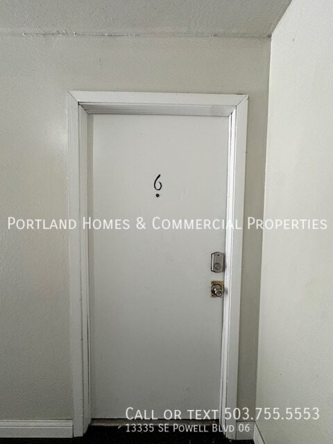 Building Photo - 13335 SE Powell Blvd