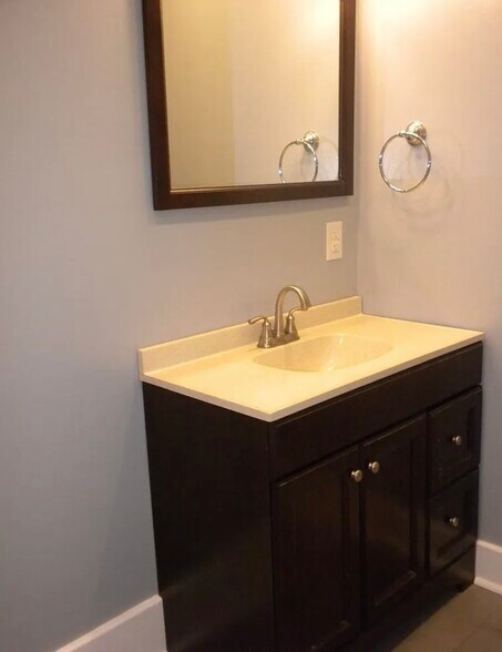 Building Photo - 1508 Ross St