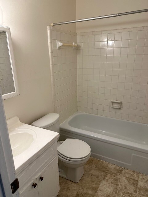 Building Photo - 5709 Bramblegate Rd
