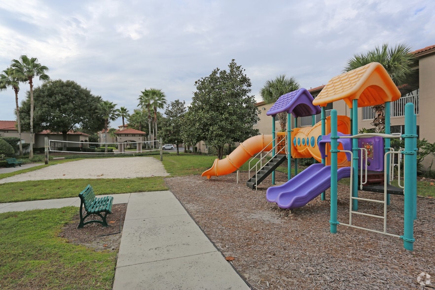 Building Photo - The Fairways at Lake Mary