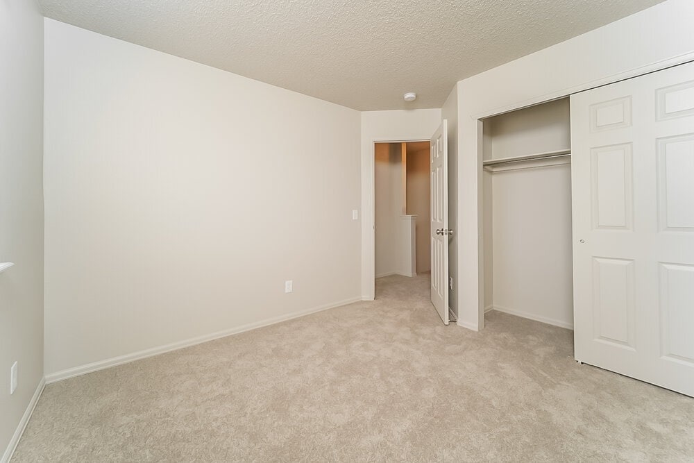 Building Photo - 5924 S Wenatchee St