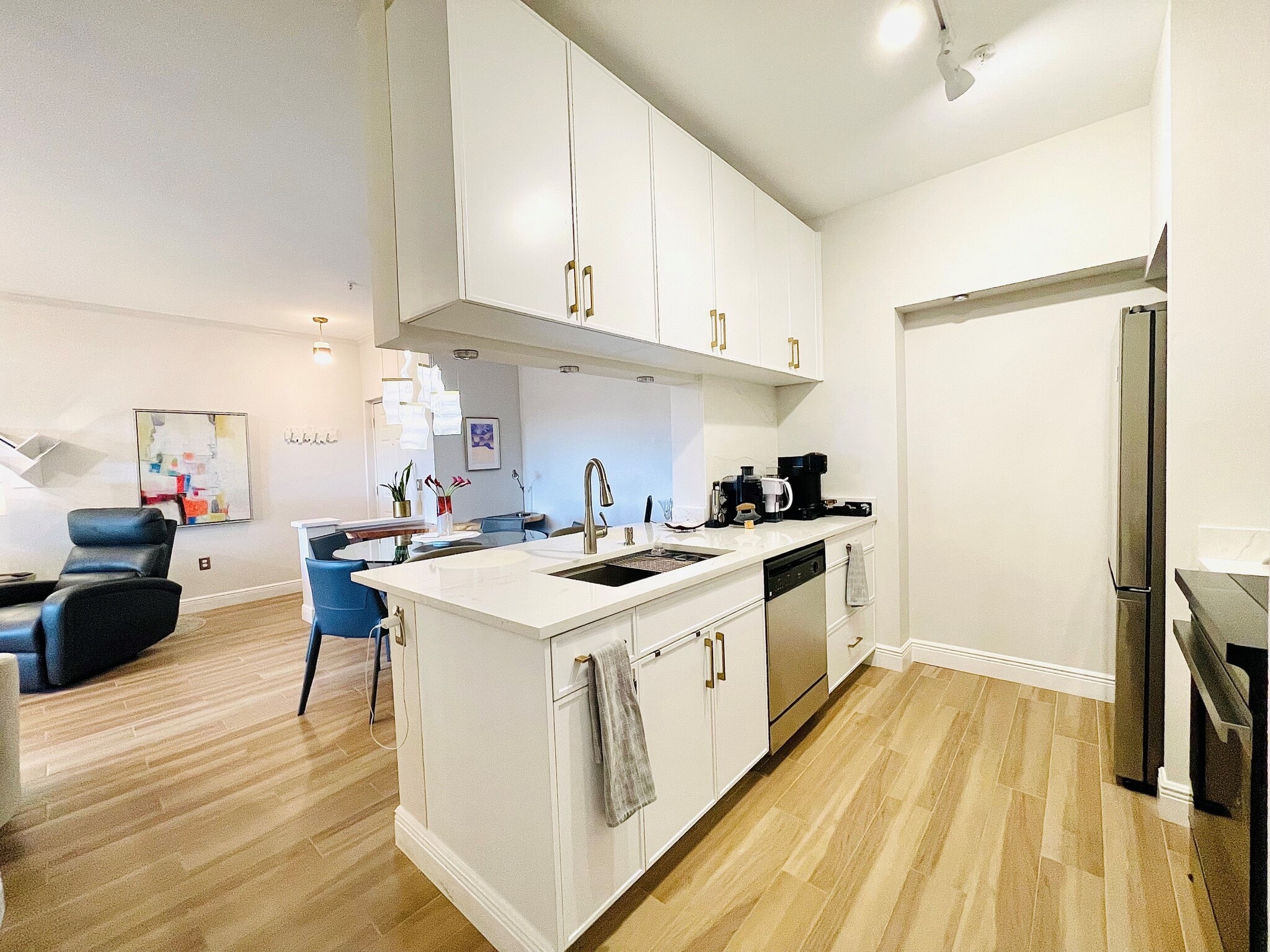 Building Photo - 1405 Tuscany Way