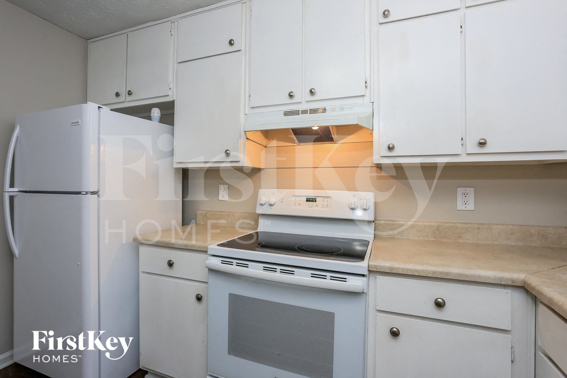 Building Photo - 3871 McGill Ln