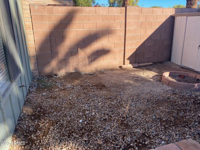 Building Photo - 4437 E Hubbell St