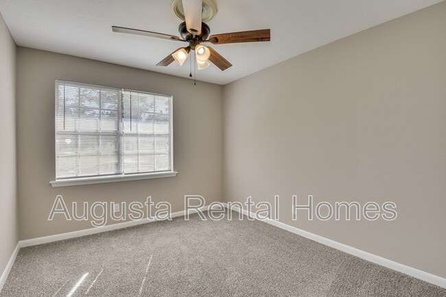 Building Photo - 1674 Goshen Rd