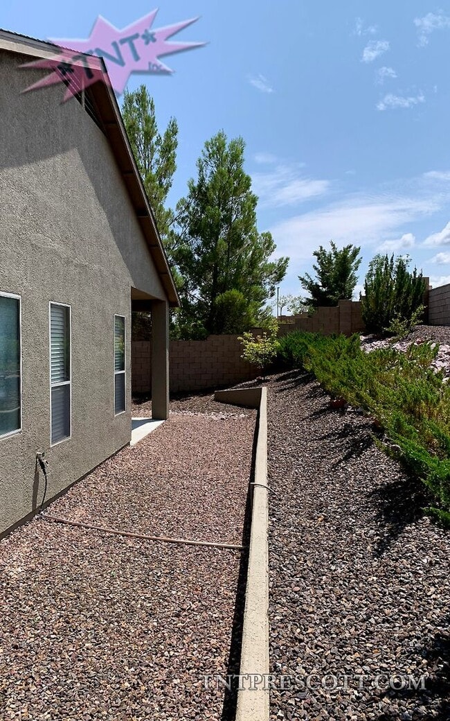 Primary Photo - Home in Granville HOA