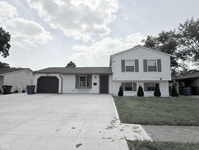Primary Photo - 3638 Lombardy Pl