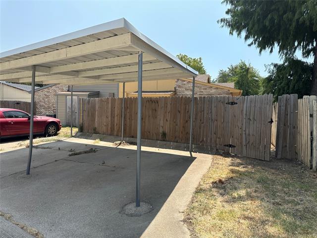 Building Photo - 2519 Limestone Dr