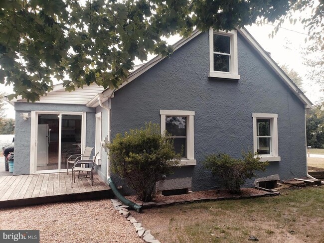 Building Photo - 647 Rising Sun Rd