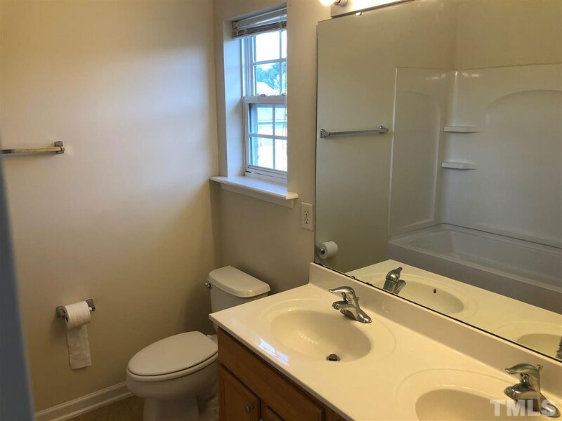 Building Photo - 7938 Averette Hill Dr