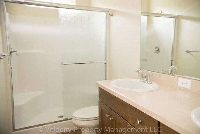 Building Photo - Charming Single Level Home in Culver!