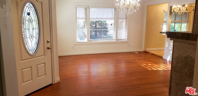 Building Photo - 7544 Flight Ave