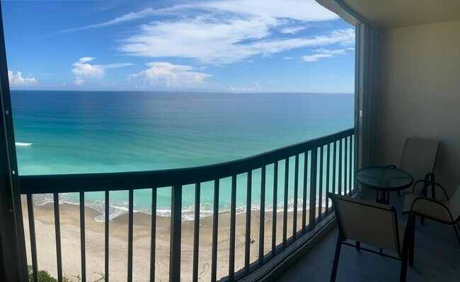 Building Photo - 9500 S Ocean Dr