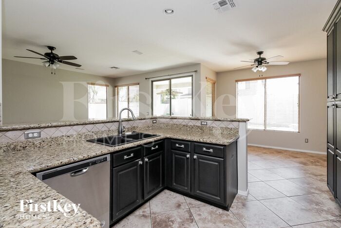 Building Photo - 3709 E Morning Star Ln