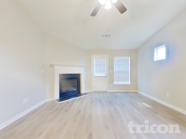 Building Photo - 110 Slate Dr