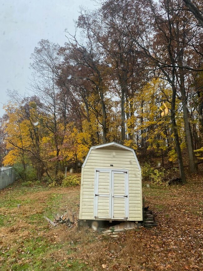 Building Photo - Cozy & Quiet Home in Glen Rock