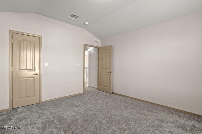 Building Photo - 14335 Alma Point