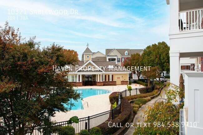 Building Photo - 10321 Sablewood Dr
