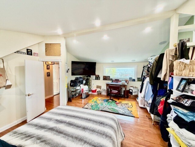 Building Photo - 14 Amity St