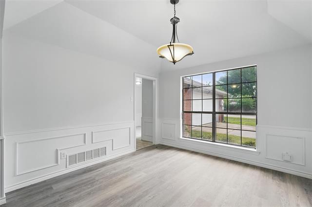 Building Photo - 829 Hunters Creek Dr