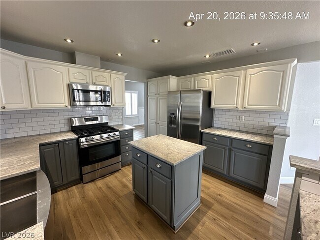 Building Photo - 293 Cameron Hill Ct