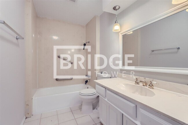 Building Photo - 106 Cedar View Dr