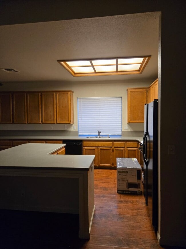 Building Photo - Ready to Move? Pet Friendly