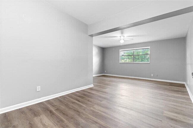 Building Photo - 6705 N 32nd St