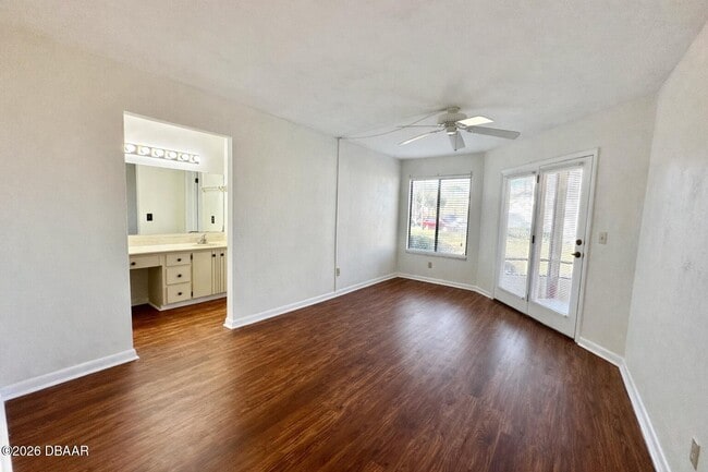 Building Photo - 113 Wood Duck Cir