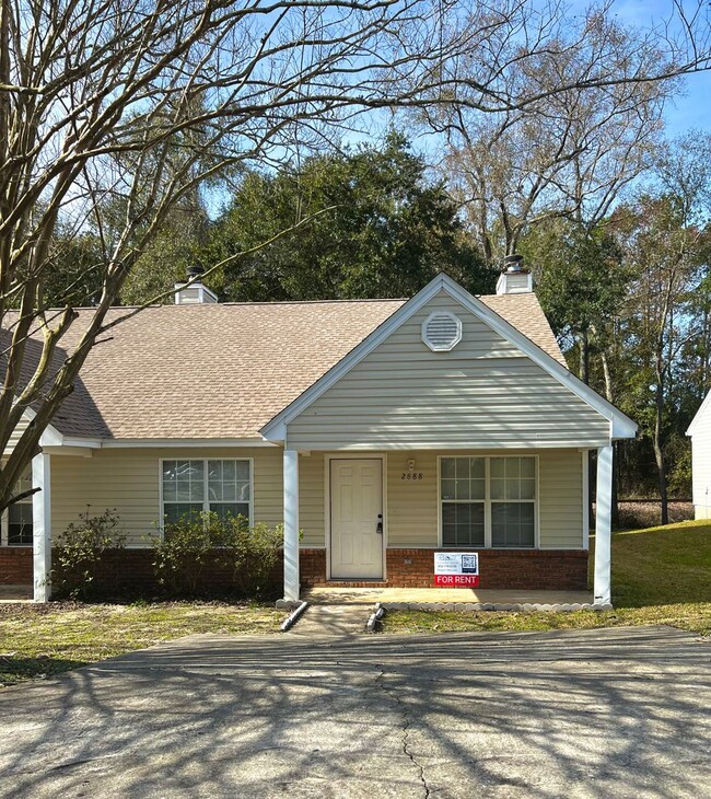 Primary Photo - 2 Bed/ 2 Bath With Large Back Deck