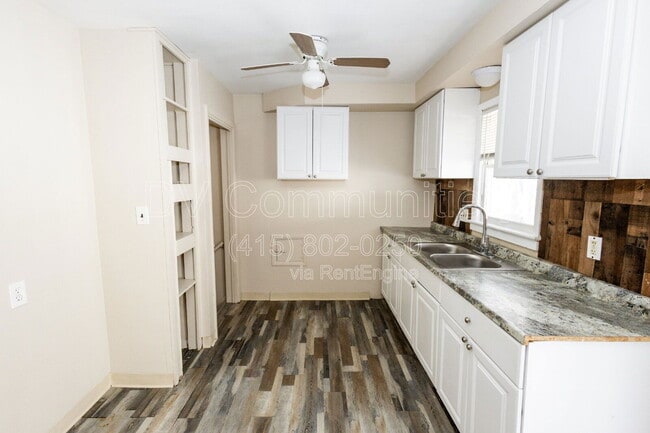 Building Photo - 14147 Pease Rd