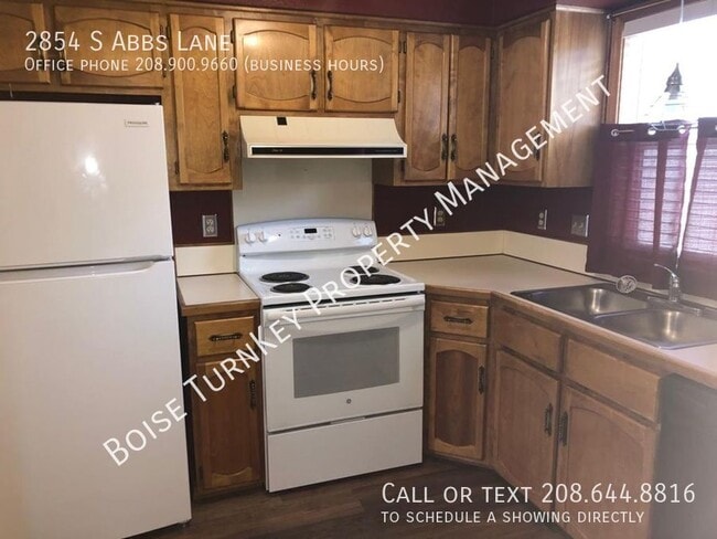 Building Photo - 2854 S Abbs Ln