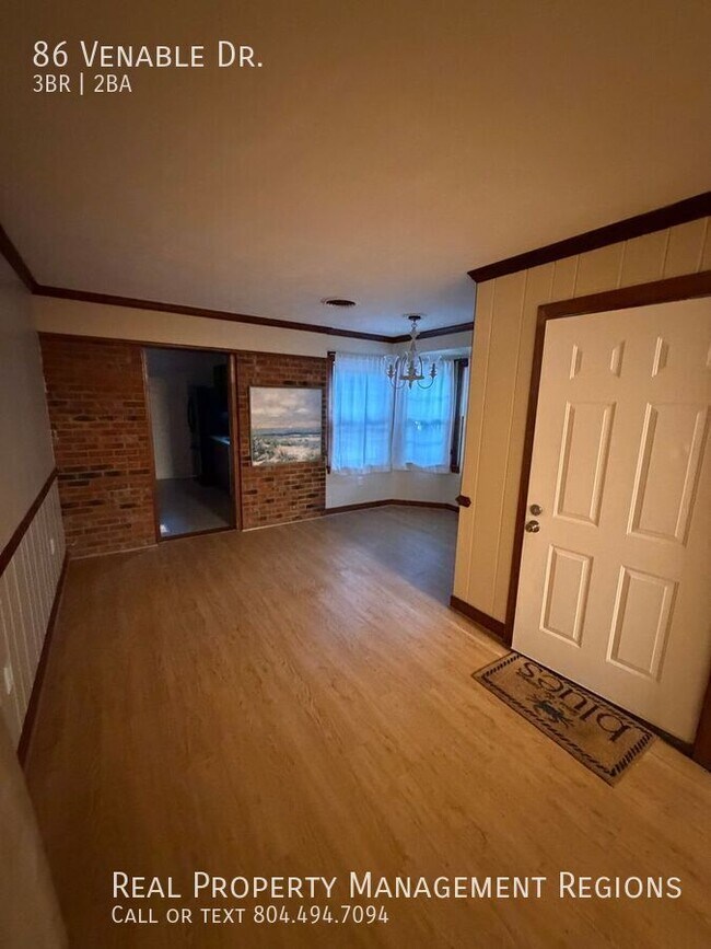 Building Photo - 86 Venable Dr