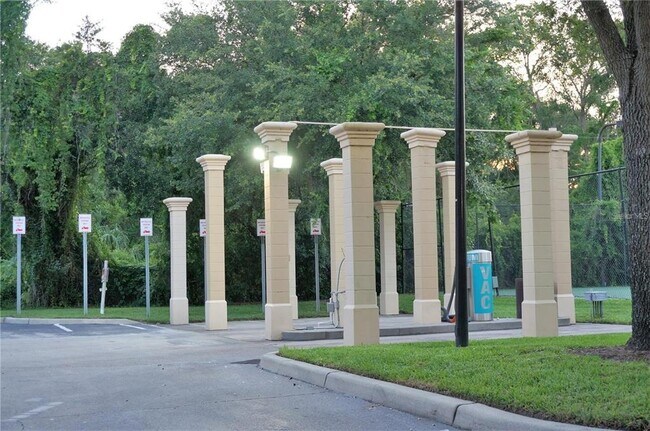 Building Photo - 844 Grand Regency Pointe