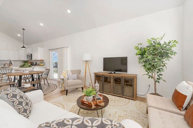 Building Photo - Gorgeous 3 Bedroom Villa in Goddard, KS!! 1/2 Month Rent Free!