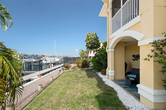 Building Photo - 6420 Sunset Bay Cir