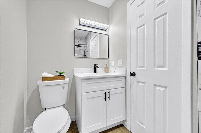 Building Photo - 9611 Camrose Ct