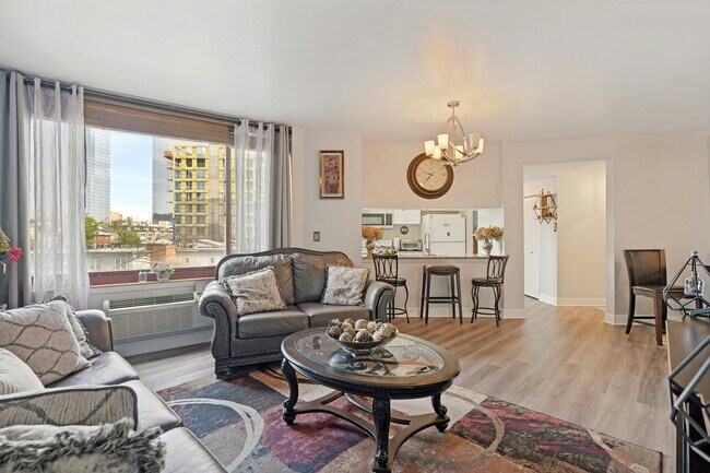 Building Photo - 100 Old Palisade Rd