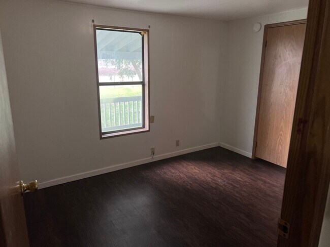Building Photo - 22195 Vallotton Ln